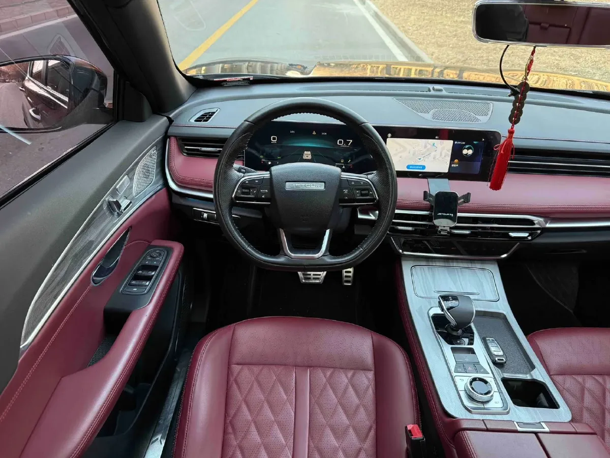 2023 ChangAn Oshan X7 Plus 1.5T 188HP L4 7DCT,autocango,china used car exporter,china ev exporter,chinese used car exporter,chinese used ev exporter