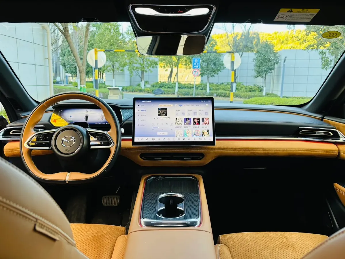 2024 Mazda EZ-6 REEV 95HP REEV 28.4KWH,autocango,china used car exporter,china ev exporter,chinese used car exporter,chinese used ev exporter