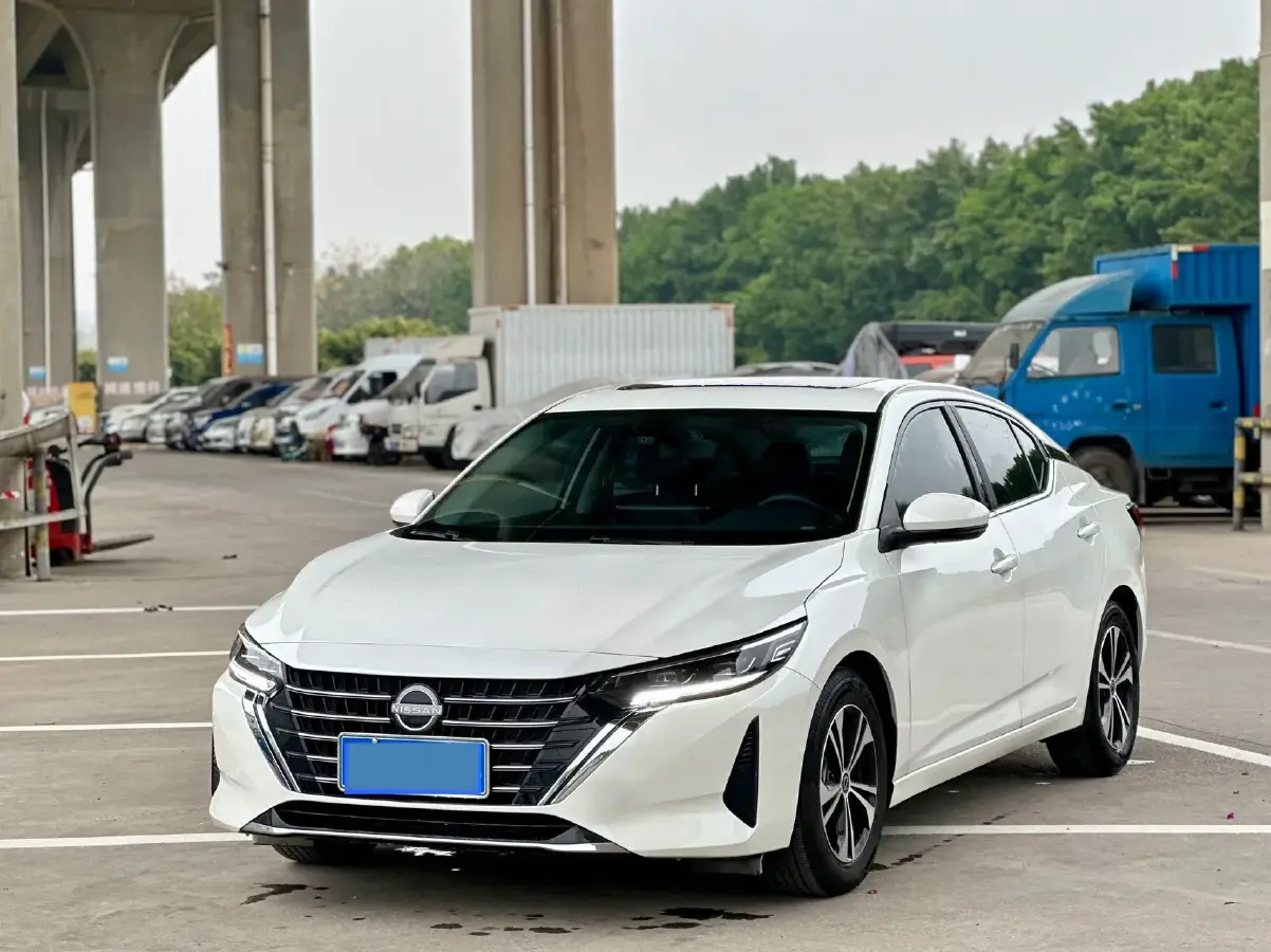 2023 Nissan Sylphy 1.6L 135HP L4 CVT