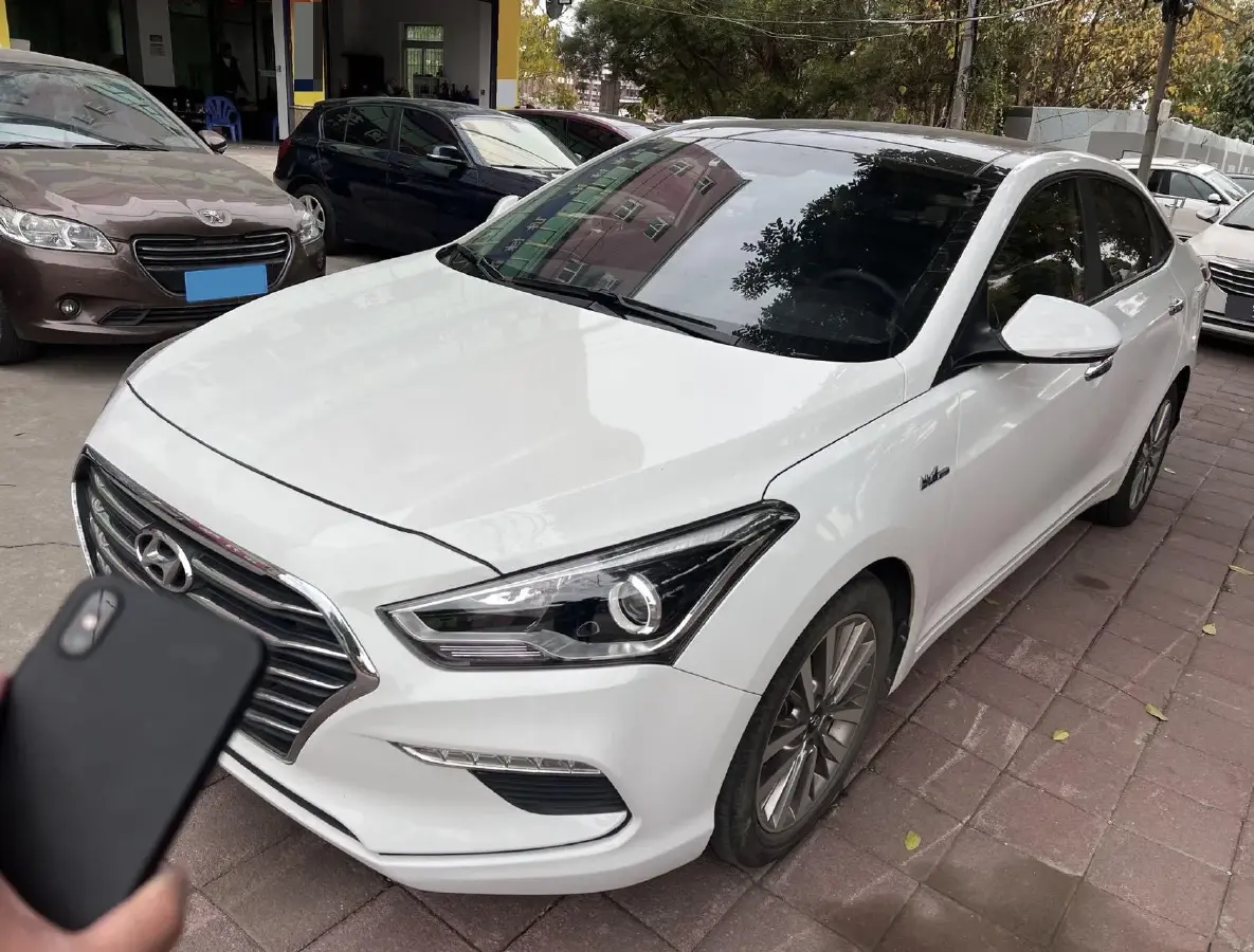 2017 Hyundai Mistra 1.6T 175HP L4 7DCT