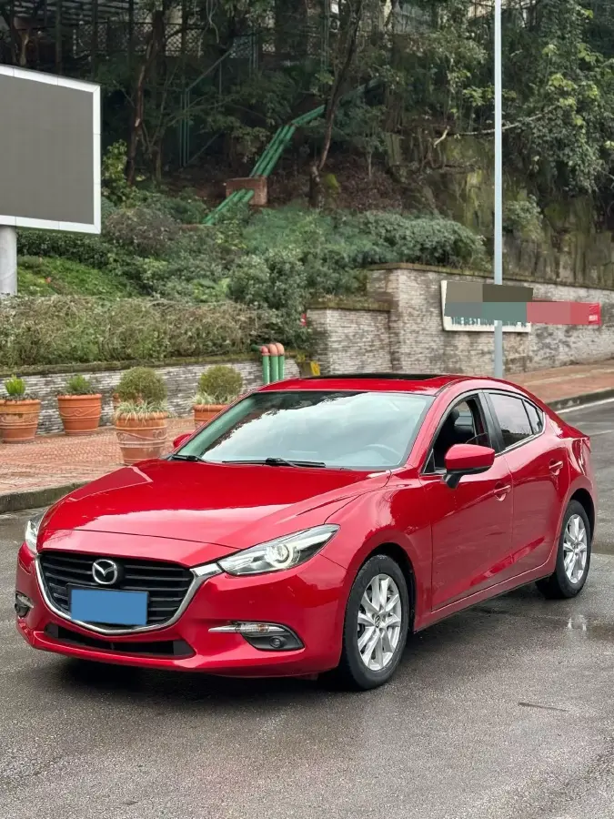 2017 Mazda 3 Axela 1.5L 117HP L4 6AT