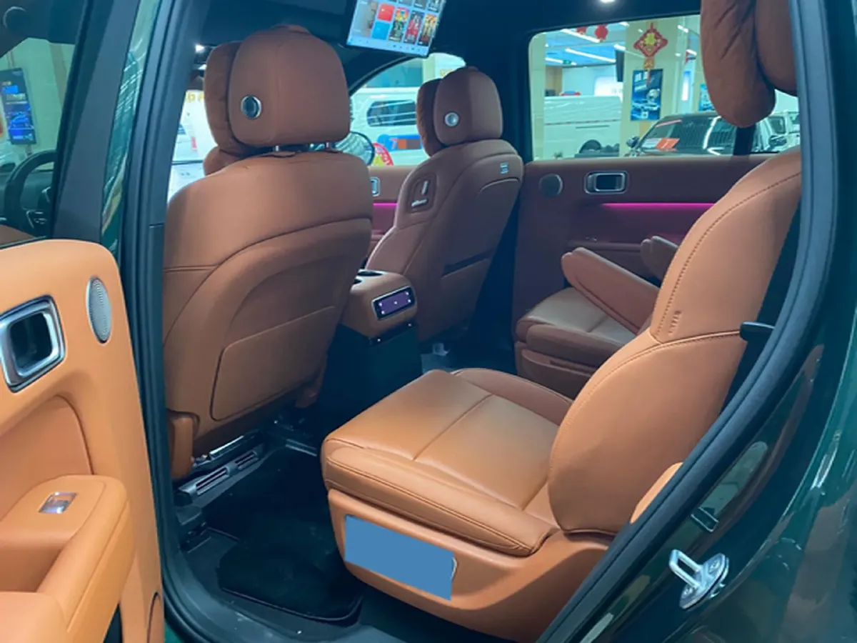 2024 Li L9 Range Extended 154HP REEV 52.3KWH,autocango,china used car exporter,china ev exporter,chinese used car exporter,chinese used ev exporter