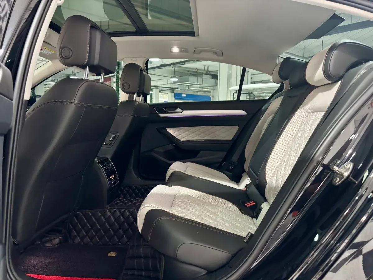 2023 Bestune M9 2.0T 252HP L4 8AT,autocango,china used car exporter,china ev exporter,chinese used car exporter,chinese used ev exporter