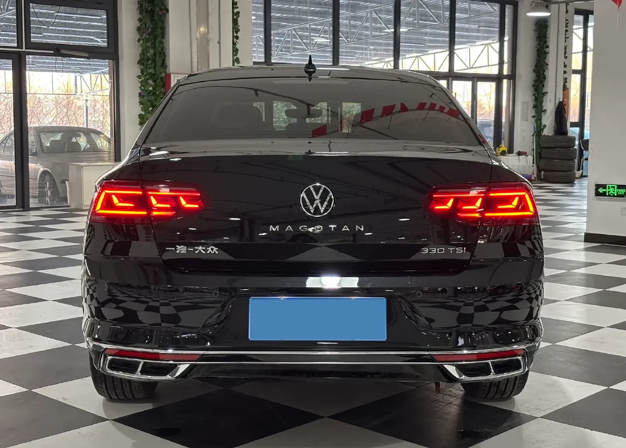 2023 Bestune M9 2.0T 252HP L4 8AT,autocango,china used car exporter,china ev exporter,chinese used car exporter,chinese used ev exporter