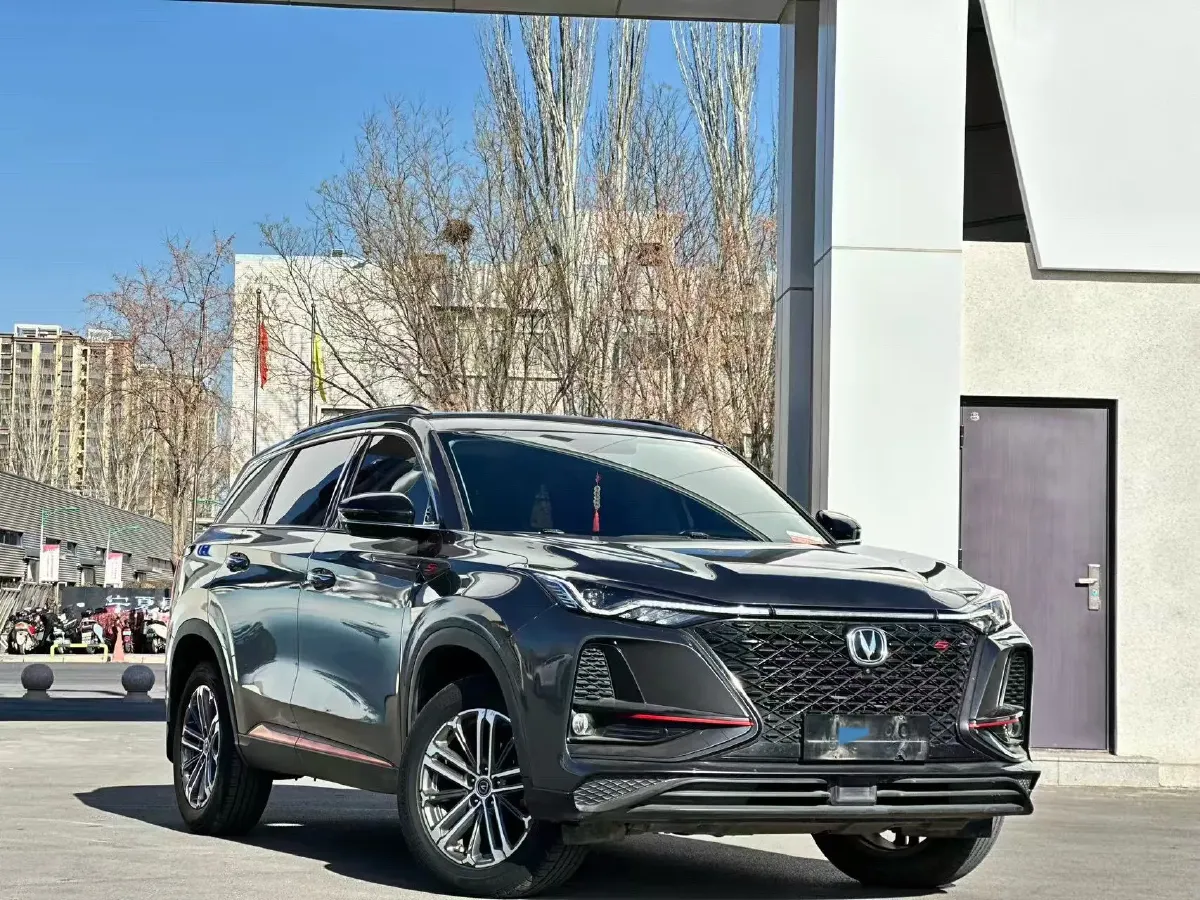 2021 ChangAn CS75 Plus 1.5T 178HP L4 6AT,autocango,china used car exporter,china ev exporter,chinese used car exporter,chinese used ev exporter