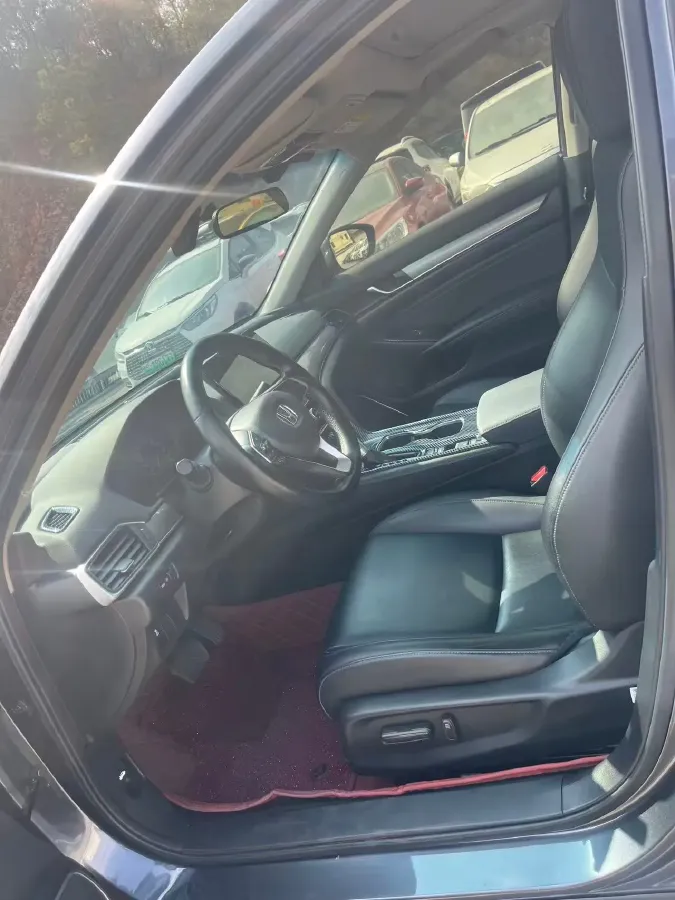 2022 Honda Accord 1.5T 194HP L4 CVT,autocango,china used car exporter,china ev exporter,chinese used car exporter,chinese used ev exporter