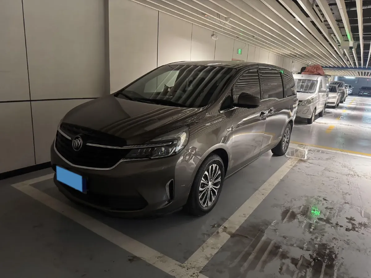 2021 Buick GL8 2.0T 237HP L4 9AT,autocango,china used car exporter,china ev exporter,chinese used car exporter,chinese used ev exporter