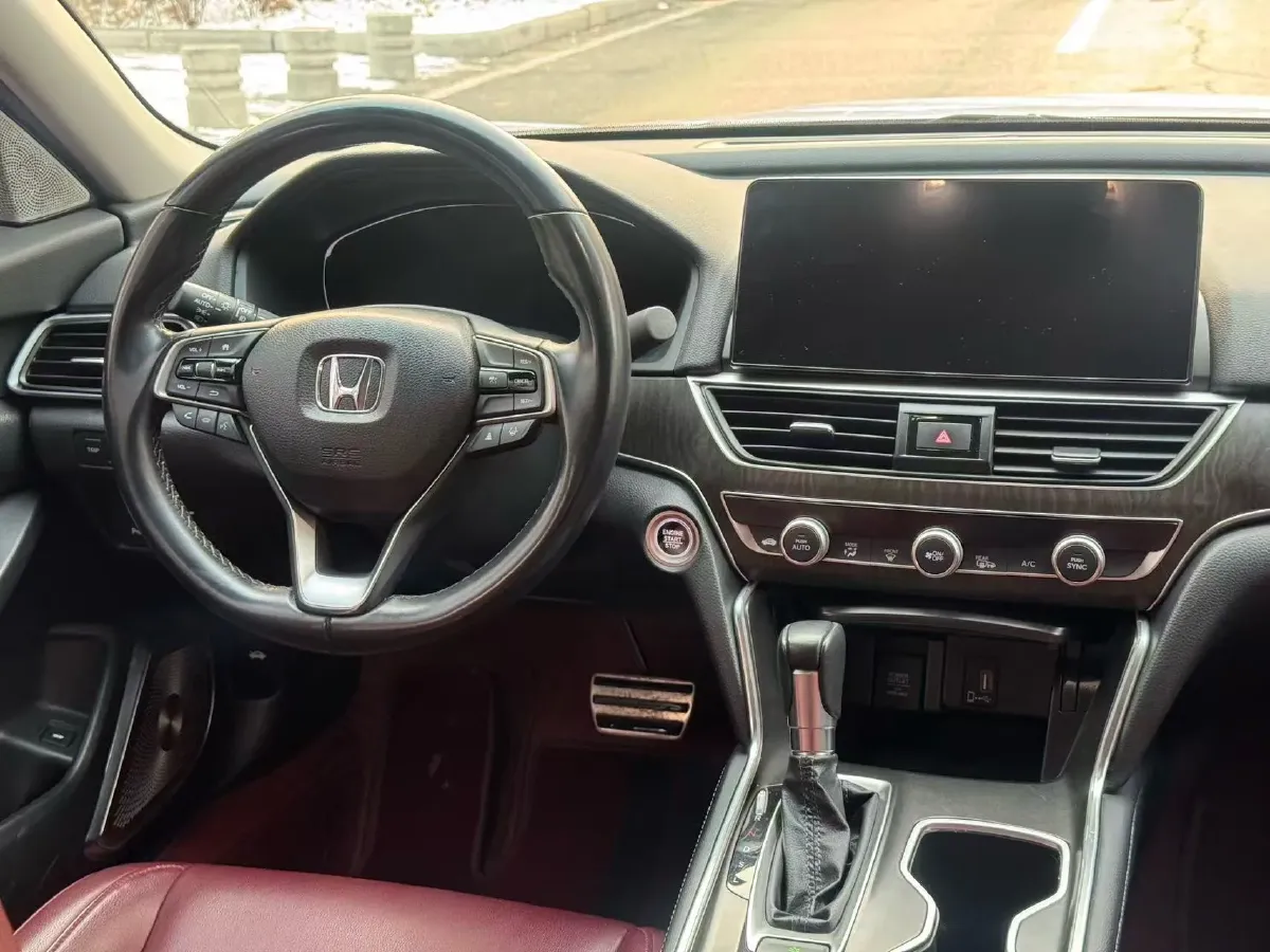 2022 Honda Accord 1.5T 194HP L4 CVT,autocango,china used car exporter,china ev exporter,chinese used car exporter,chinese used ev exporter