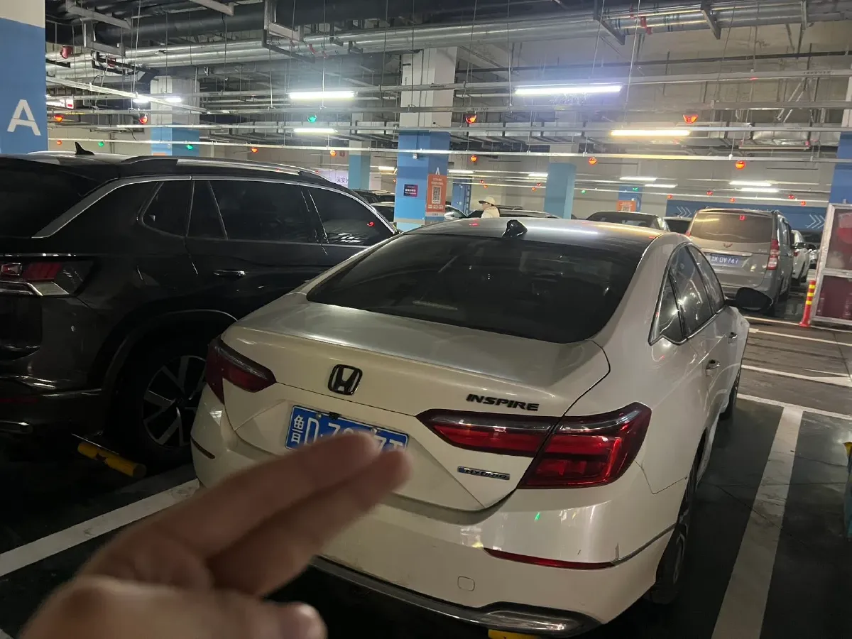 2019 Honda Inspire 2.0L 146HP L4 E-CVT Hybrid,autocango,china used car exporter,china ev exporter,chinese used car exporter,chinese used ev exporter