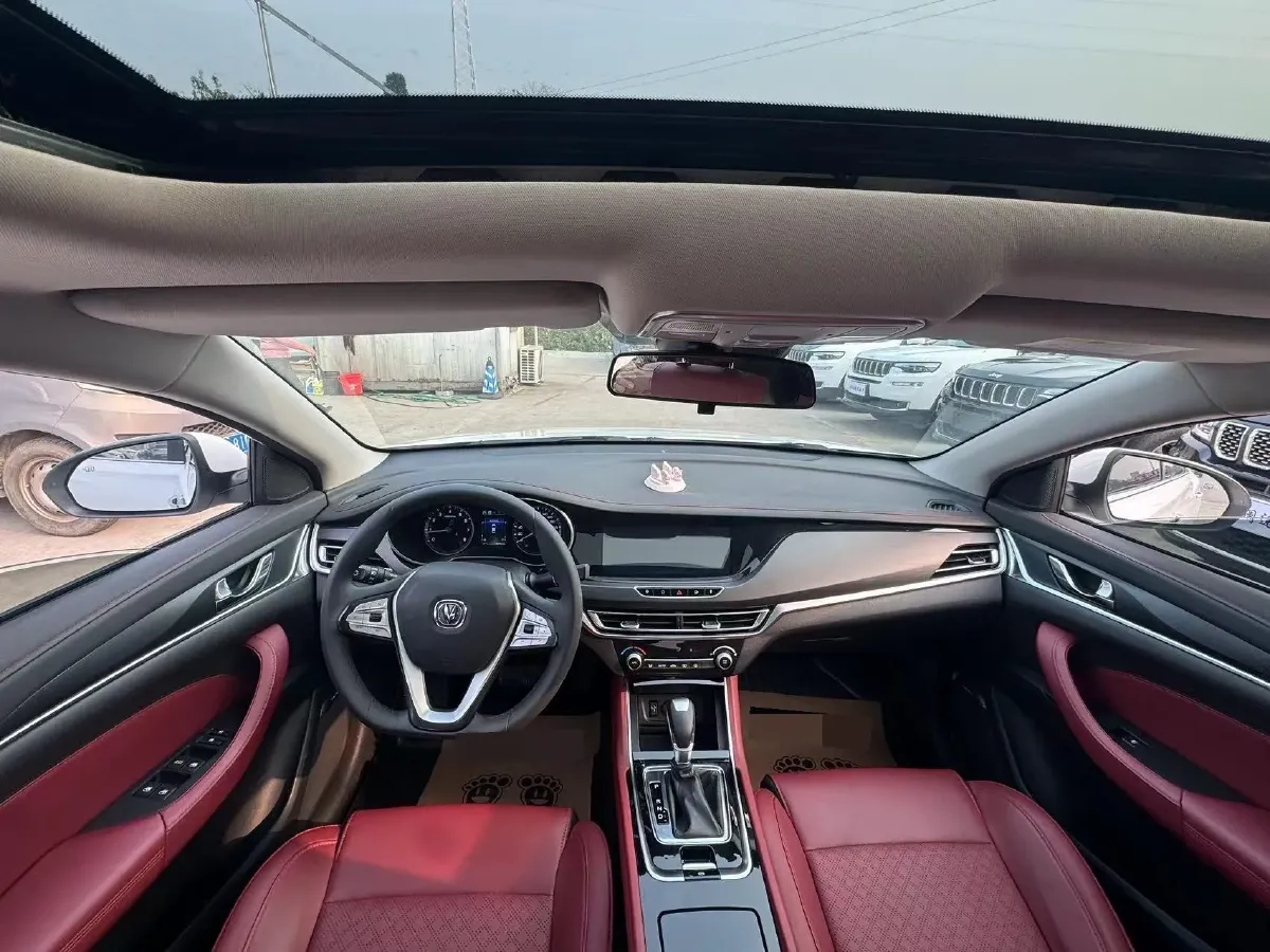 2019 ChangAn Eado 1.4T 158HP L4 7DCT,autocango,china used car exporter,china ev exporter,chinese used car exporter,chinese used ev exporter