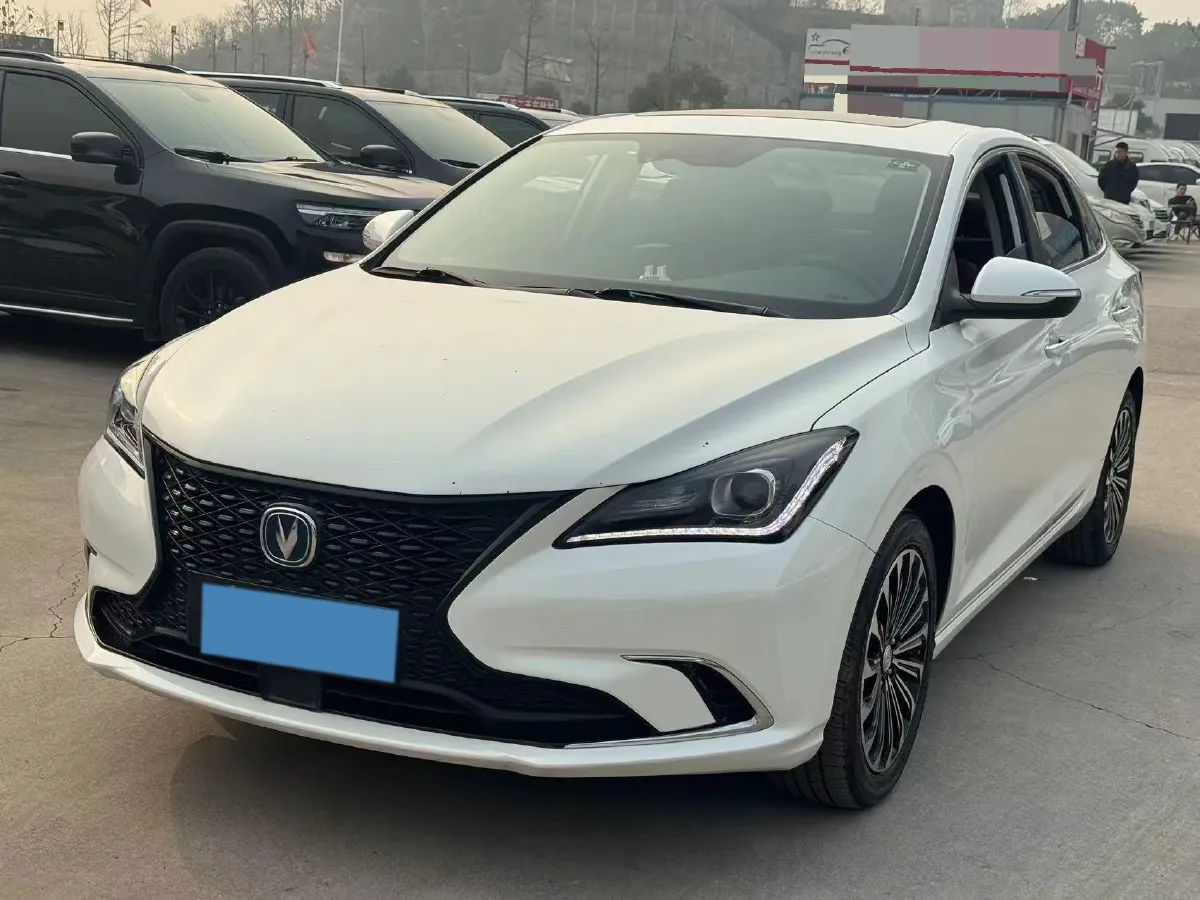 2019 ChangAn Eado 1.4T 158HP L4 7DCT,autocango,china used car exporter,china ev exporter,chinese used car exporter,chinese used ev exporter