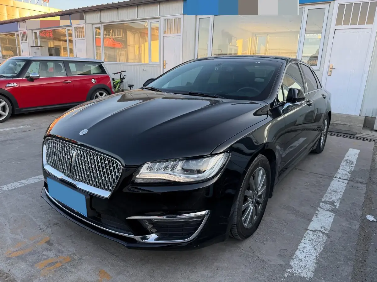 2018 Lincoln MKZ 2.0T 203HP L4 6AT