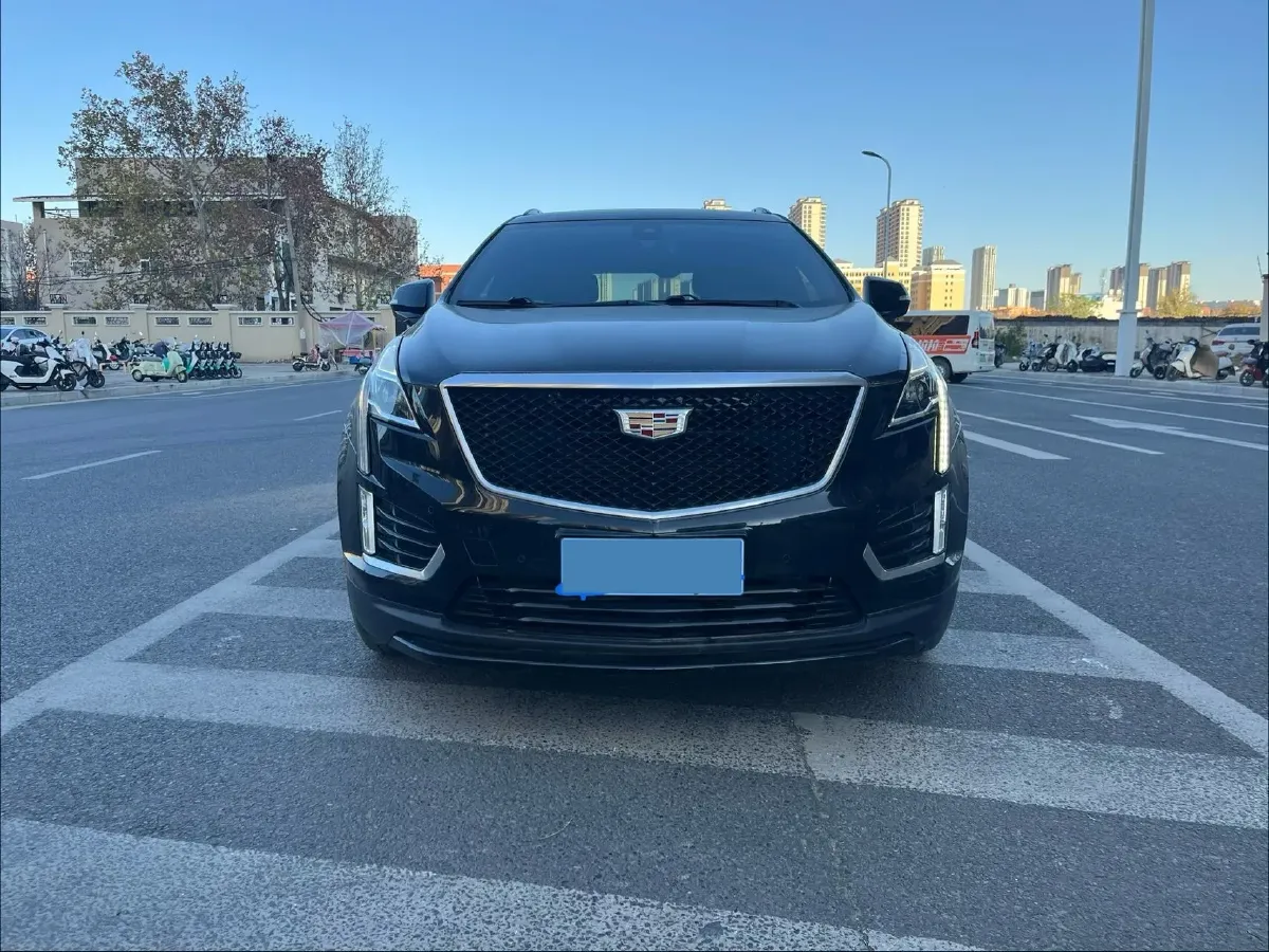 2021 Cadillac XT5 2.0T 237HP L4 9AT,autocango,china used car exporter,china ev exporter,chinese used car exporter,chinese used ev exporter