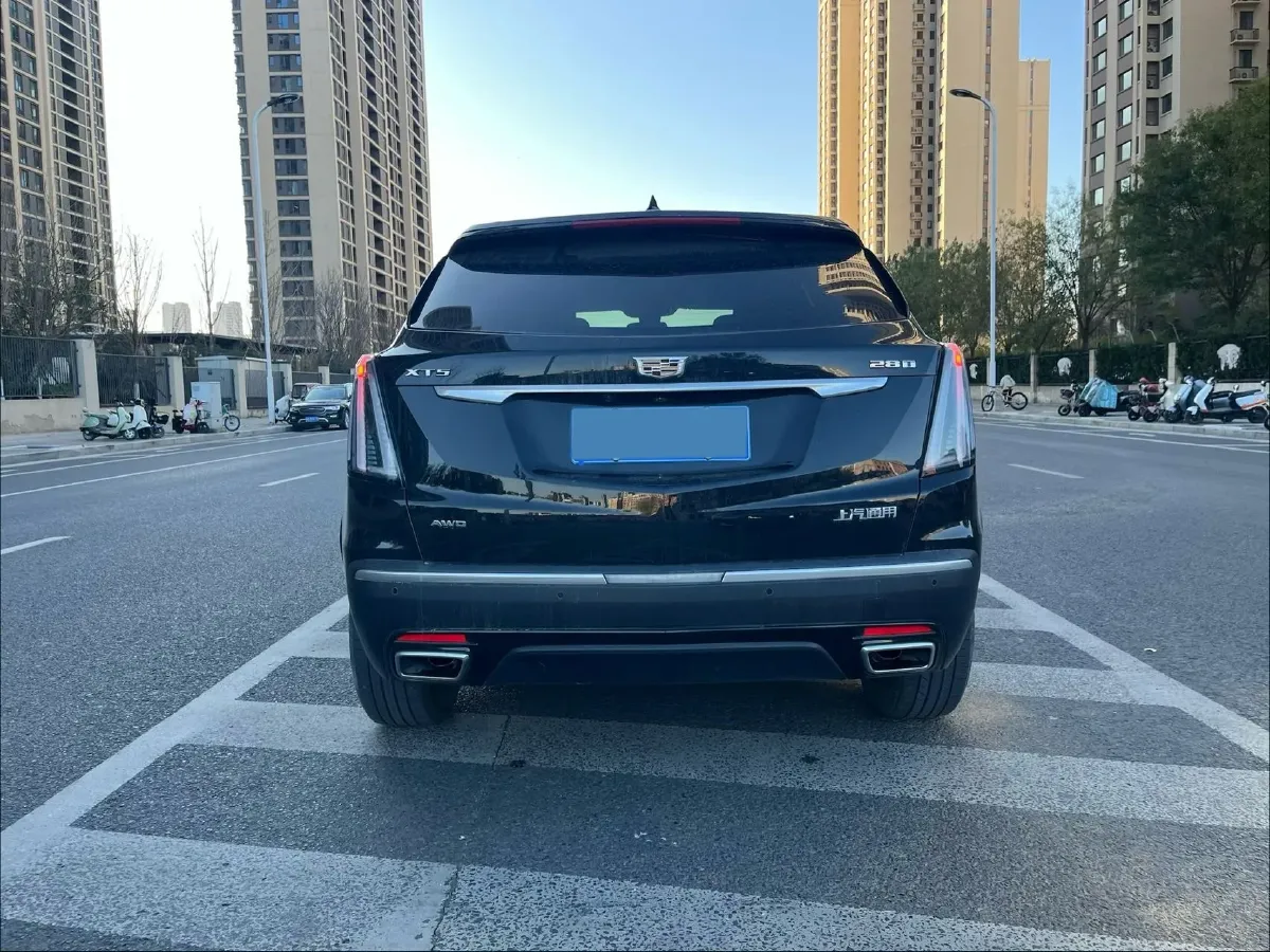 2021 Cadillac XT5 2.0T 237HP L4 9AT,autocango,china used car exporter,china ev exporter,chinese used car exporter,chinese used ev exporter