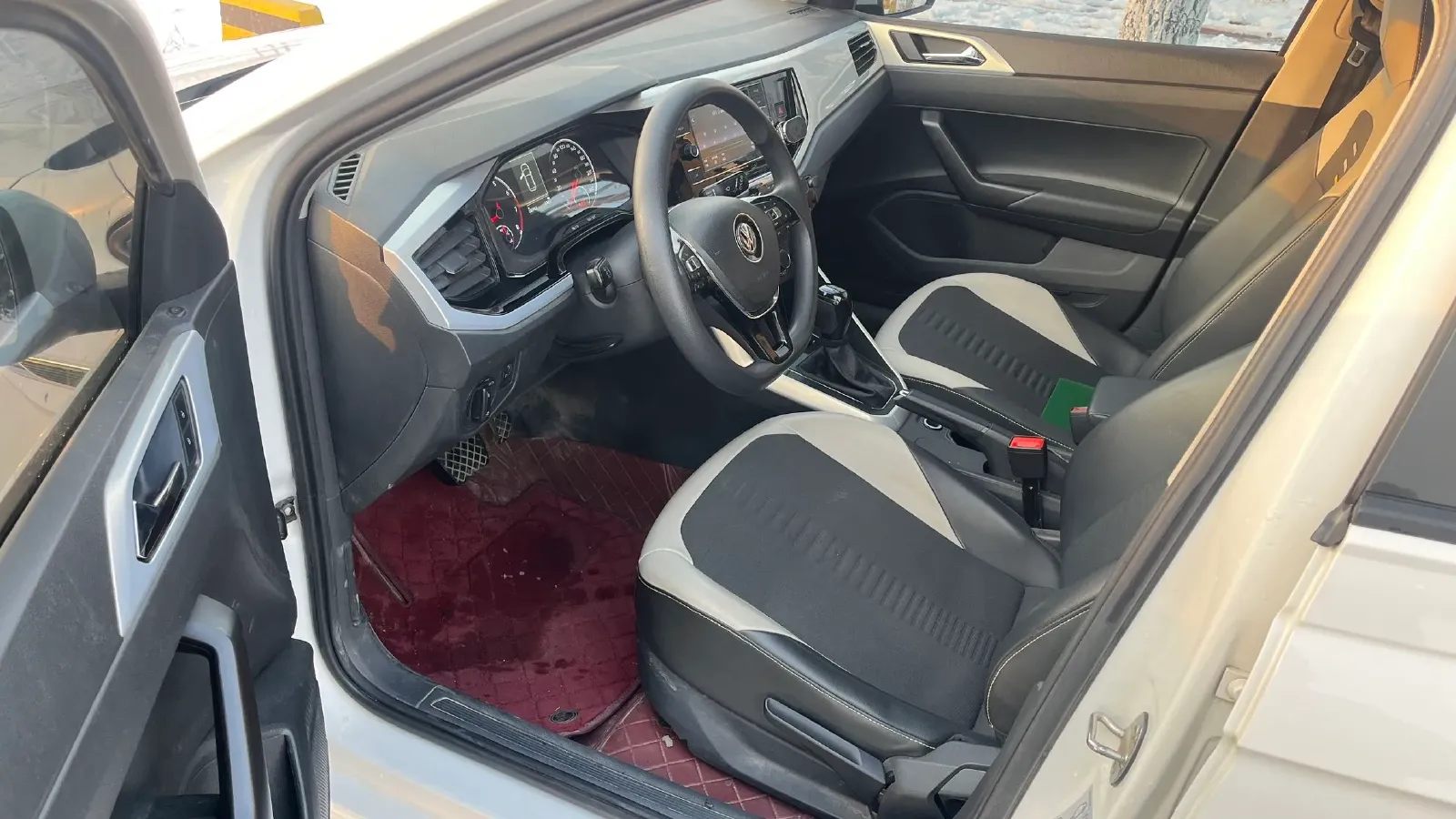 2021 Haval H6 1.5T 169HP L4 7DCT,autocango,china used car exporter,china ev exporter,chinese used car exporter,chinese used ev exporter