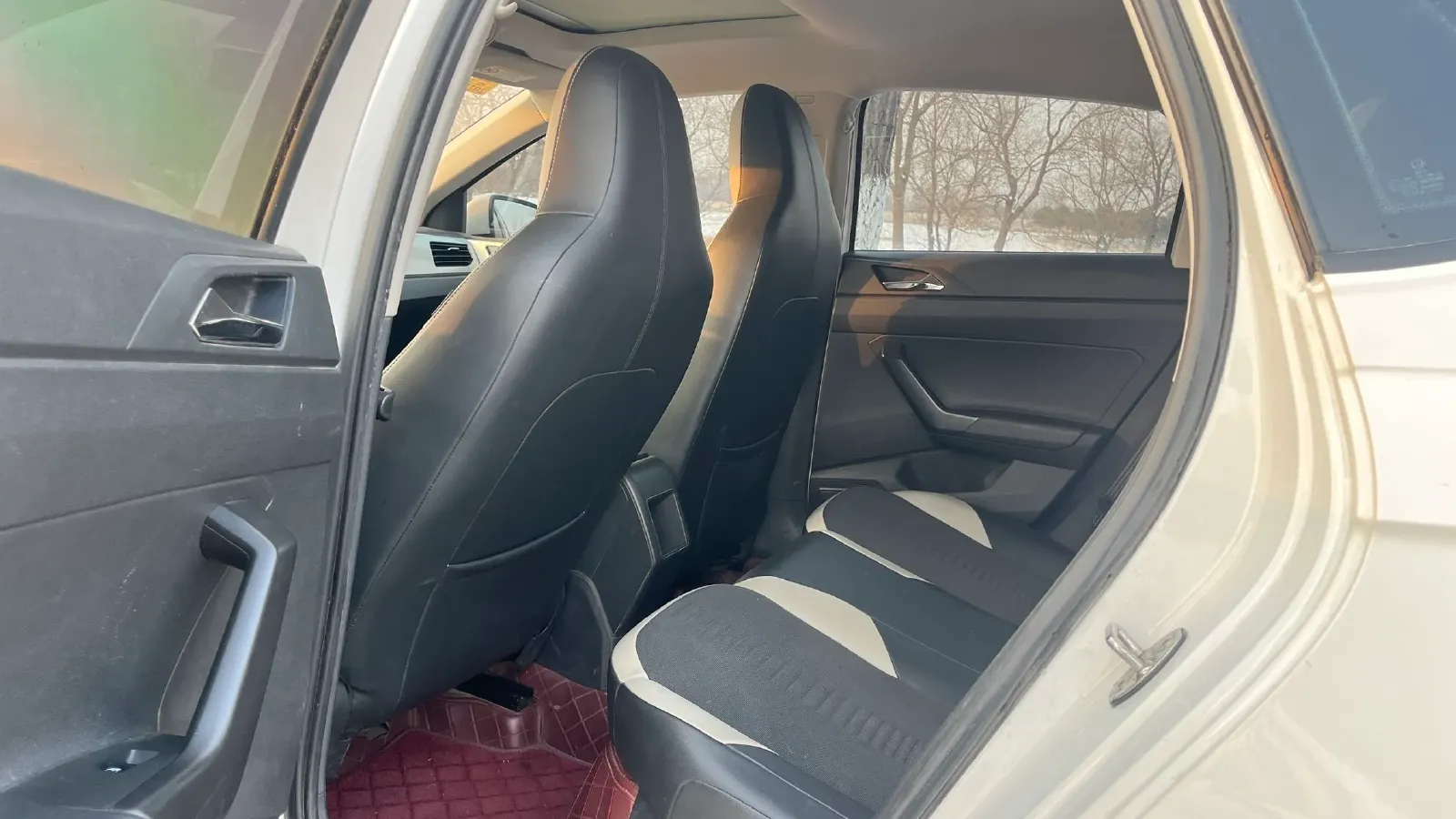 2021 Haval H6 1.5T 169HP L4 7DCT,autocango,china used car exporter,china ev exporter,chinese used car exporter,chinese used ev exporter