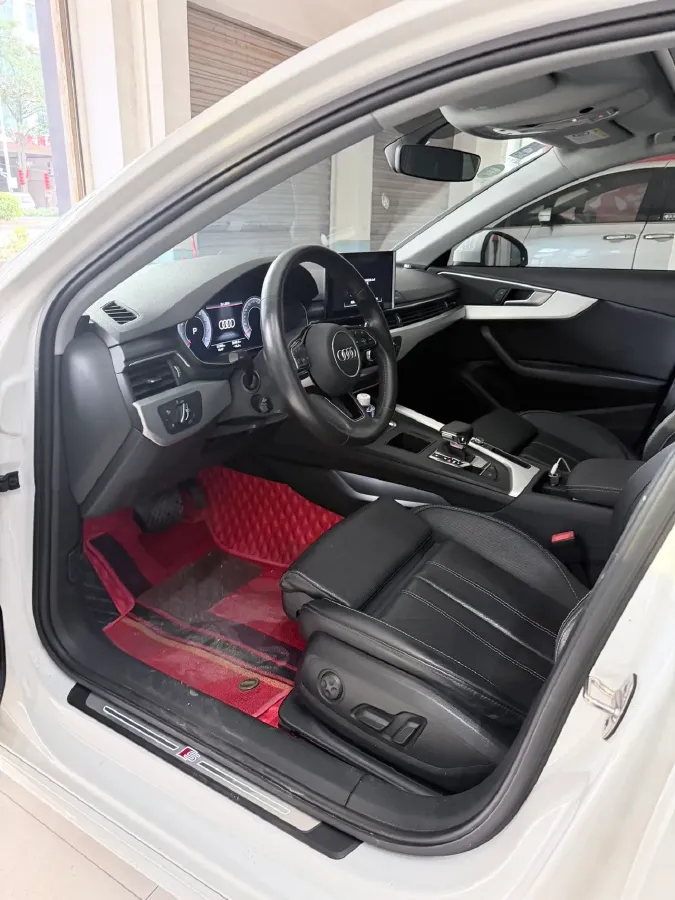 2020 Audi A4L 2.0T 190HP L4 7DCT,autocango,china used car exporter,china ev exporter,chinese used car exporter,chinese used ev exporter