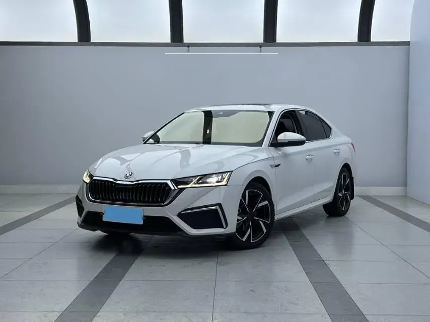 2021 Skoda Octavia 1.4T 150HP L4 7DCT