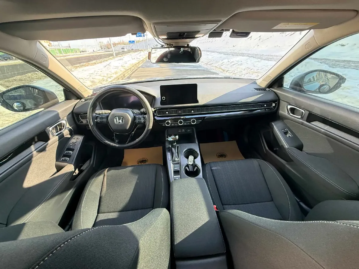 2023 Honda Civic 1.5T 182HP L4 CVT,autocango,china used car exporter,china ev exporter,chinese used car exporter,chinese used ev exporter