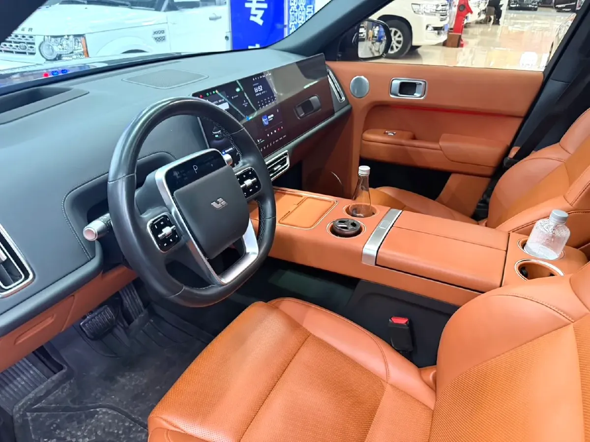 2024 Li L9 Range Extended 154HP REEV 52.3KWH,autocango,china used car exporter,china ev exporter,chinese used car exporter,chinese used ev exporter