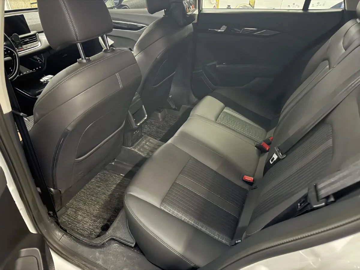 2020 DongFeng Aeolus YiXuan GS 1.5T 150HP L4 6DCT,autocango,china used car exporter,china ev exporter,chinese used car exporter,chinese used ev exporter