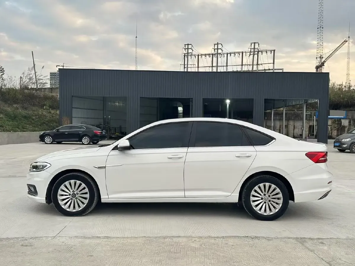 2019 Volkswagen Lavida 1.5L 116HP L4 6AT,autocango,china used car exporter,china ev exporter,chinese used car exporter,chinese used ev exporter