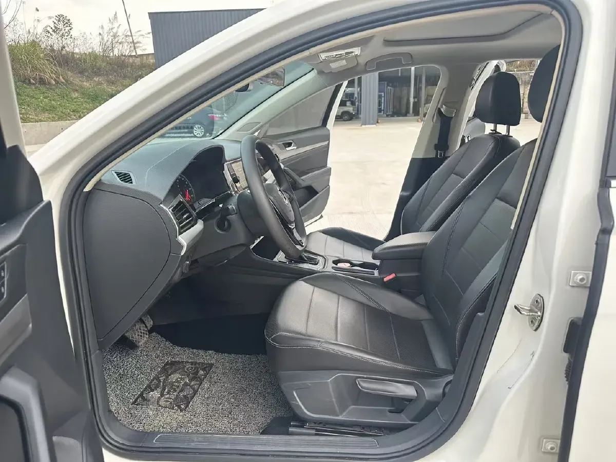 2019 Volkswagen Lavida 1.5L 116HP L4 6AT,autocango,china used car exporter,china ev exporter,chinese used car exporter,chinese used ev exporter