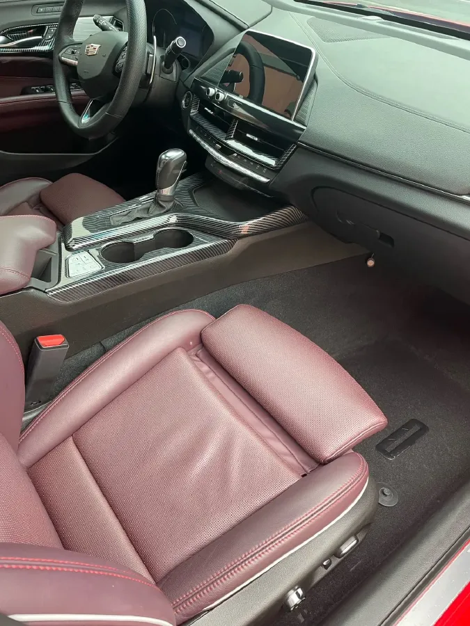 2022 Cadillac CT4 2.0T 237HP L4 8AT,autocango,china used car exporter,china ev exporter,chinese used car exporter,chinese used ev exporter