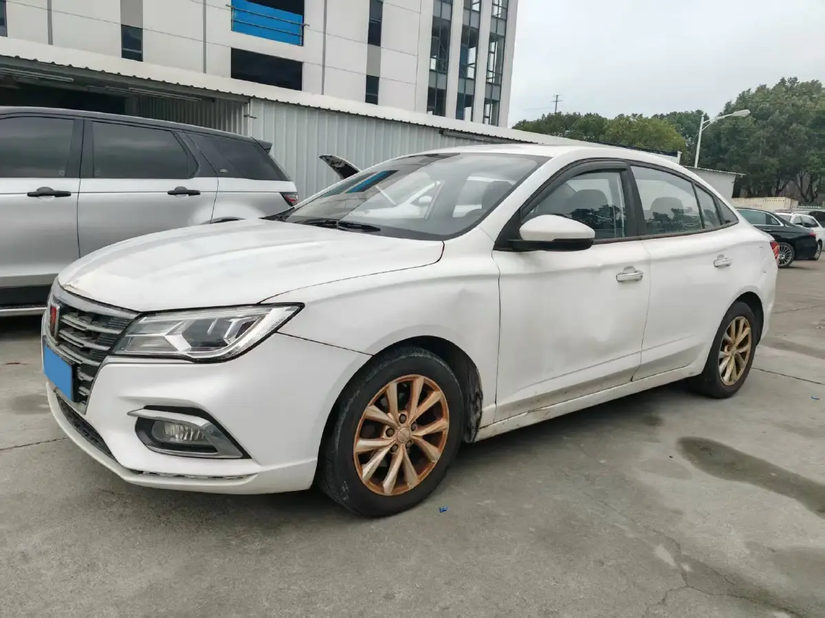 2020 Roewe i5 1.5L 120HP L4 CVT