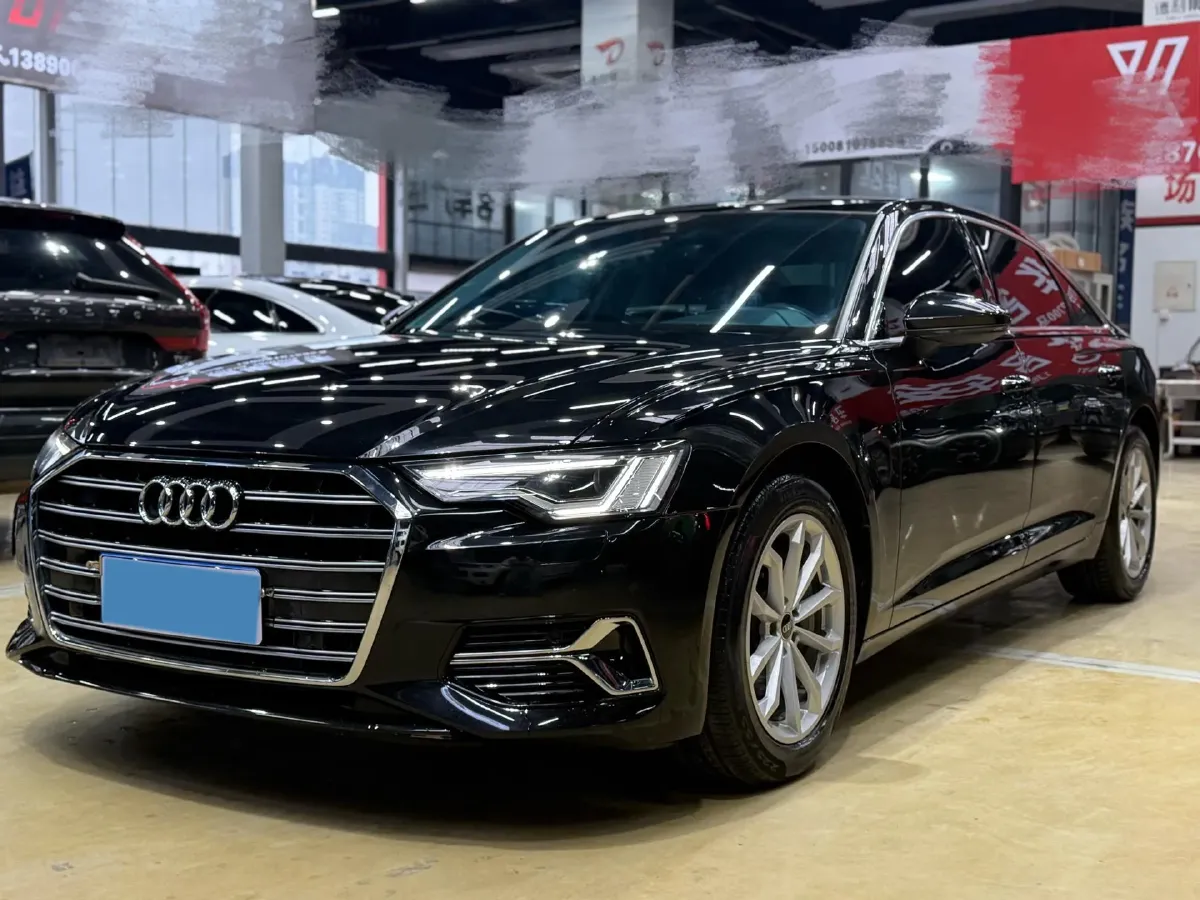 2023 Audi A6L 2.0T 190HP L4 7DCT,autocango,china used car exporter,china ev exporter,chinese used car exporter,chinese used ev exporter