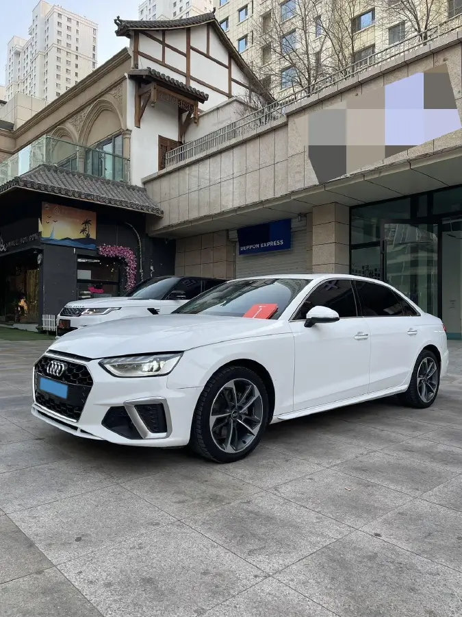 2023 Audi A4L 2.0T 190HP L4 7DCT