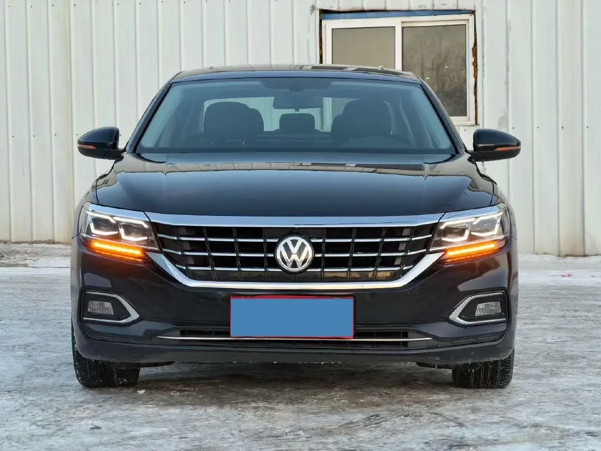 2019 Volvo V40 1.5T 152HP L4 6AT,autocango,china used car exporter,china ev exporter,chinese used car exporter,chinese used ev exporter