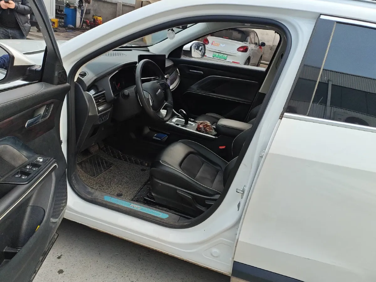 2021 Haval H6 1.5T 150HP L4 7DCT,autocango,china used car exporter,china ev exporter,chinese used car exporter,chinese used ev exporter