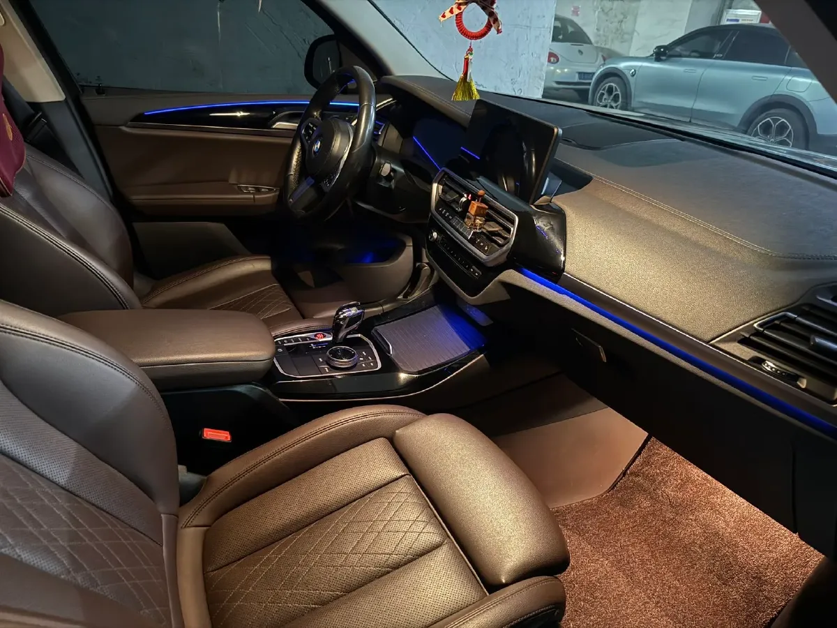 2022 BMW X3 2.0T 184HP L4 8AT,autocango,china used car exporter,china ev exporter,chinese used car exporter,chinese used ev exporter