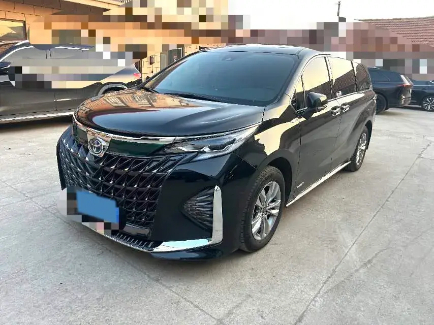 2024 Toyota Sienna 2.5L 189HP L4 E-CVT Hybrid