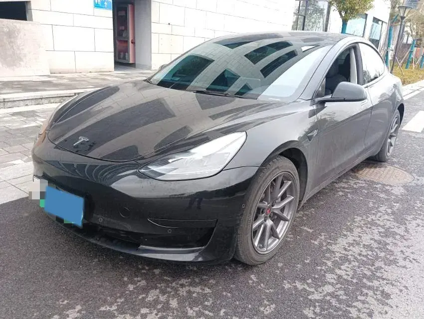 2022 Tesla Model 3 BEV 60KWH