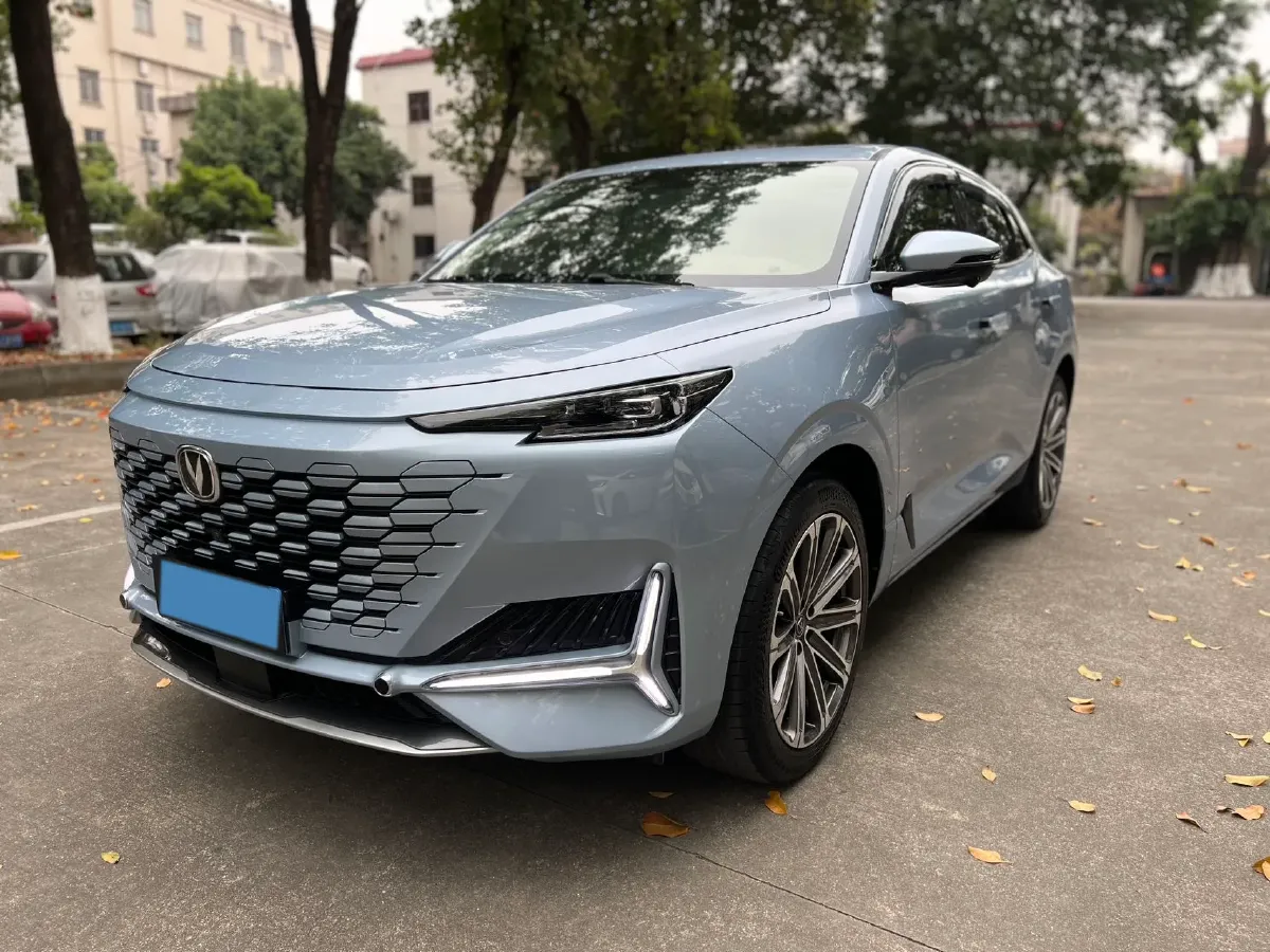 2021 ChangAn UNI-K 2.0T 233HP L4 8AT,autocango,china used car exporter,china ev exporter,chinese used car exporter,chinese used ev exporter