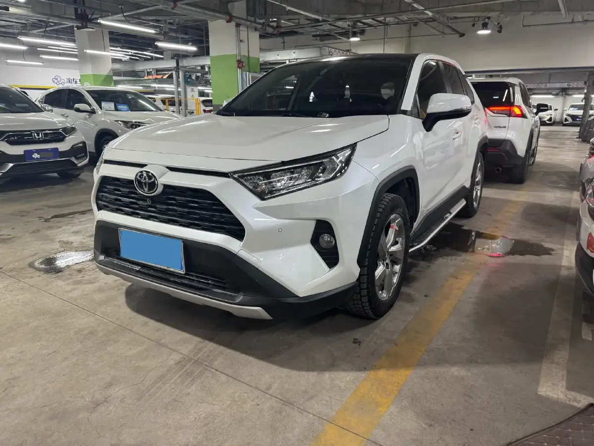 2022 Toyota RAV4 2.0L 171HP L4 CVT
