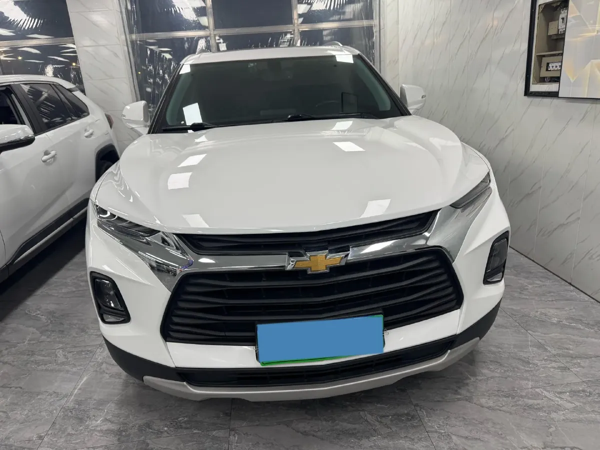 2020 Chevrolet Blazer 2.0T 237HP L4 9AT,autocango,china used car exporter,china ev exporter,chinese used car exporter,chinese used ev exporter