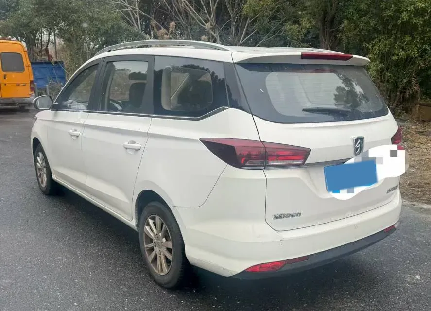 2018 BaoJun 360 1.5L 112HP L4 6MT,autocango,china used car exporter,china ev exporter,chinese used car exporter,chinese used ev exporter