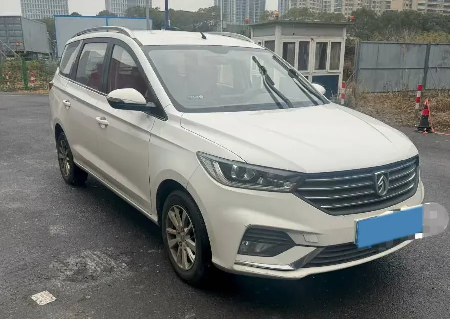 2018 BaoJun 360 1.5L 112HP L4 6MT,autocango,china used car exporter,china ev exporter,chinese used car exporter,chinese used ev exporter