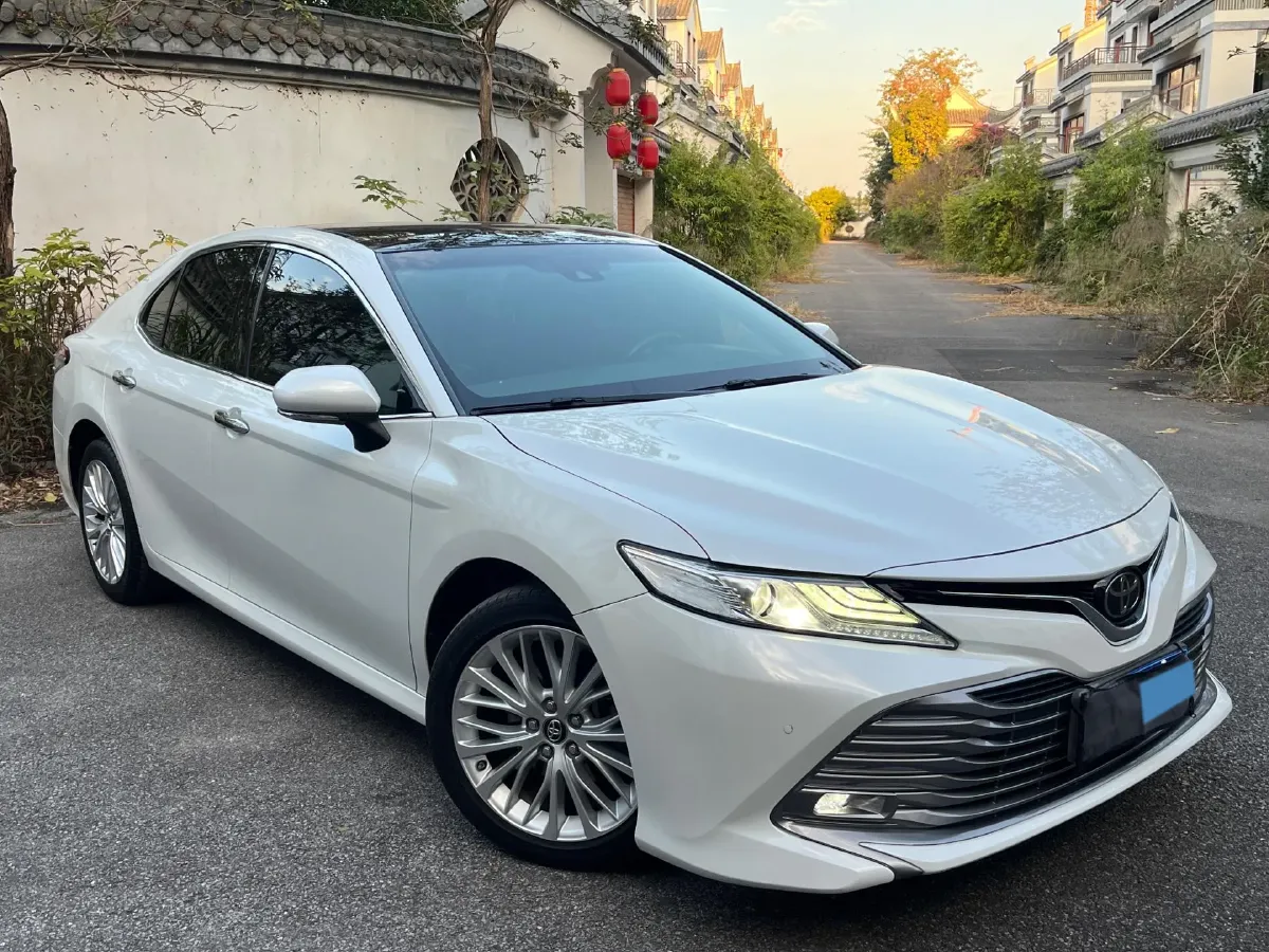 2018 Toyota Camry 2.5L 209HP L4 8AT,autocango,china used car exporter,china ev exporter,chinese used car exporter,chinese used ev exporter