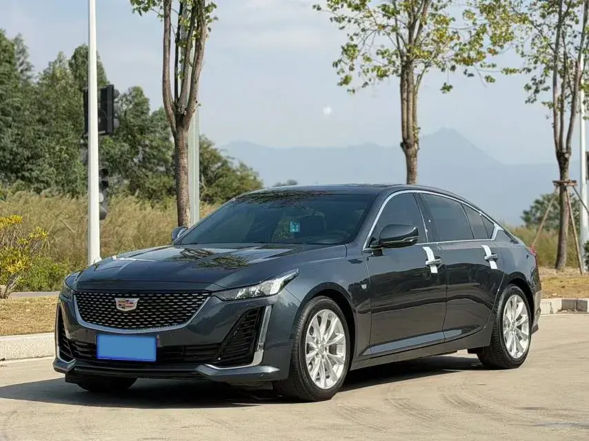 2021 Cadillac CT5 2.0T 237HP L4 10AT