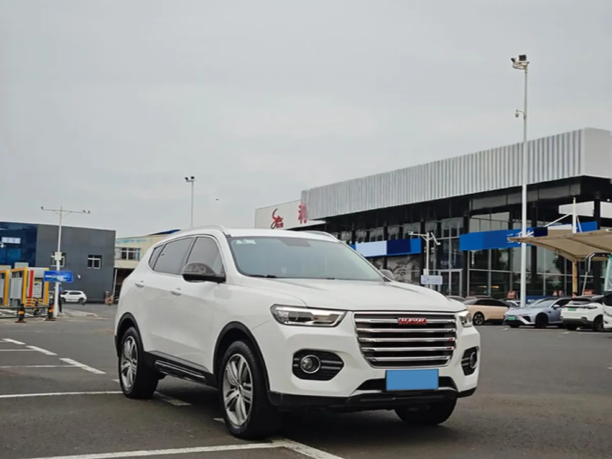2017 Haval H6 2.0T 197HP L4 7DCT,autocango,china used car exporter,china ev exporter,chinese used car exporter,chinese used ev exporter