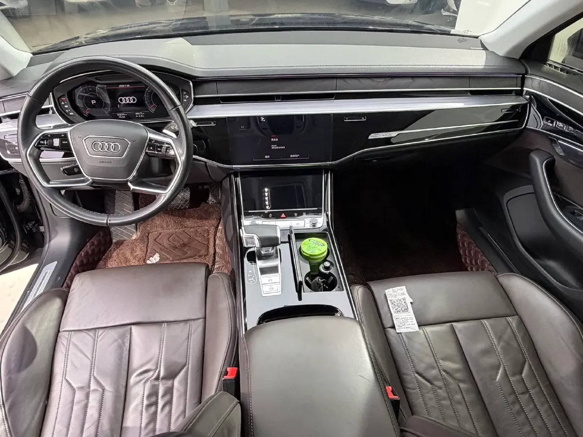 2024 Audi A8 2.0T 265HP L4 8AT,autocango,china used car exporter,china ev exporter,chinese used car exporter,chinese used ev exporter