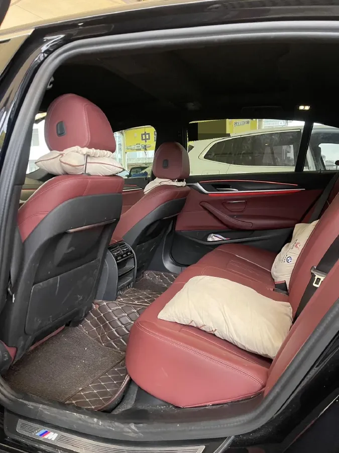 2022 BMW 5 Series 2.0T 184HP L4 8AT PHEV 17.7KWH,autocango,china used car exporter,china ev exporter,chinese used car exporter,chinese used ev exporter