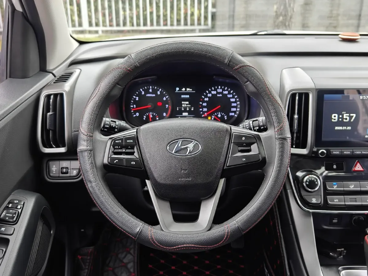 2019 Hyundai ix35 2.0L 160HP L4 6AT,autocango,china used car exporter,china ev exporter,chinese used car exporter,chinese used ev exporter