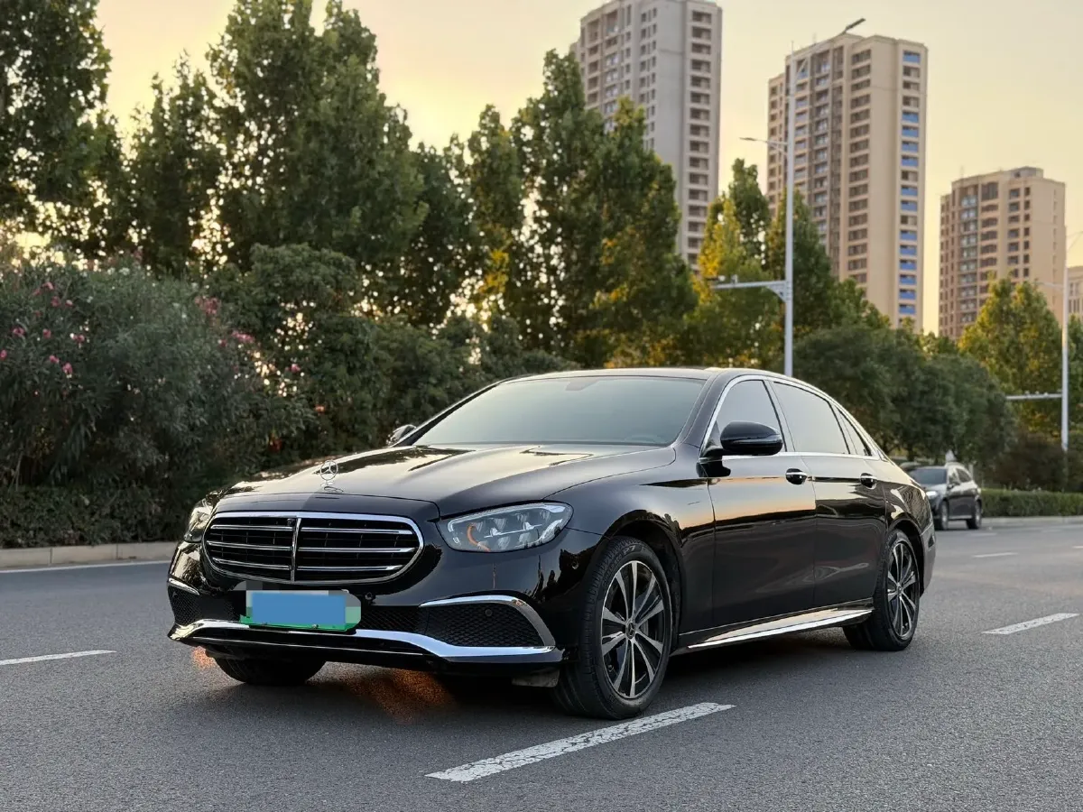 2022 Mercedes-Benz E Class 2.0T 211HP L4 9AT PHEV 25.4KWH,autocango,china used car exporter,china ev exporter,chinese used car exporter,chinese used ev exporter