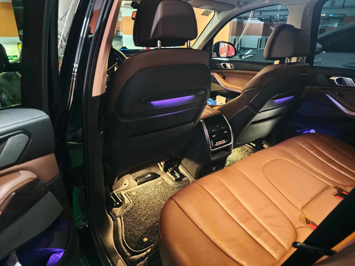 2021 BMW X5 3.0T 340HP L6 8AT,autocango,china used car exporter,china ev exporter,chinese used car exporter,chinese used ev exporter