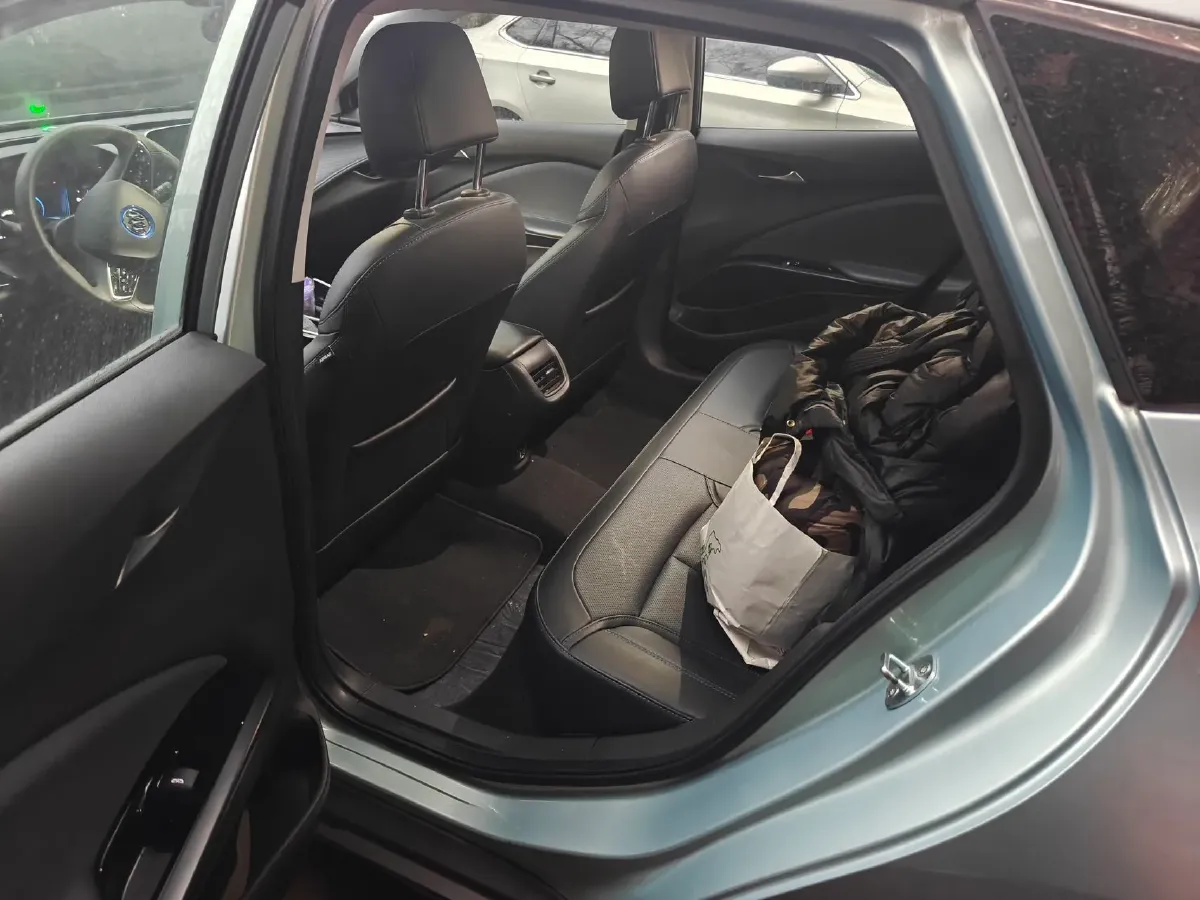 2022 Buick Velite 6 1.5L 102HP L4 E-CVT PHEV 9.5KWH,autocango,china used car exporter,china ev exporter,chinese used car exporter,chinese used ev exporter